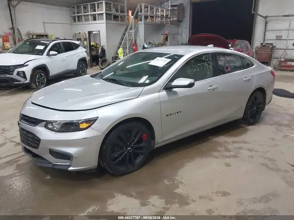 1G1ZD5ST8JF129014 — 2018 Chevrolet Malibu, фото 2 с аукциона IAAI 15.10.2026, Правый бок