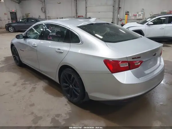 1G1ZD5ST8JF129014 — 2018 Chevrolet Malibu, фото 3 с аукциона IAAI 15.10.2026, Правый бок