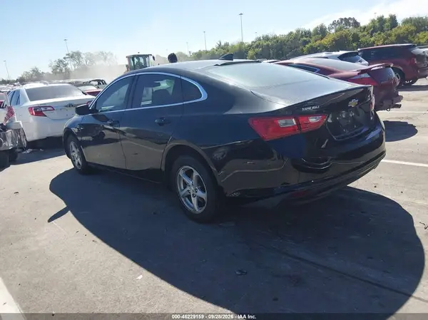 2018 CHEVROLET MALIBU VIN 1G1ZB5ST2JF211746 фото 3