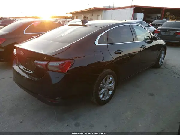 1G1ZD5ST5KF136634 — 2019 Chevrolet Malibu, фото 4 с аукциона IAAI 12.10.2026, Повреждения со всех сторон