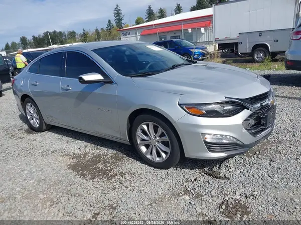 1G1ZD5ST3KF105110 — 2019 Chevrolet Malibu, Передняя часть (Front End), фото до ремонта