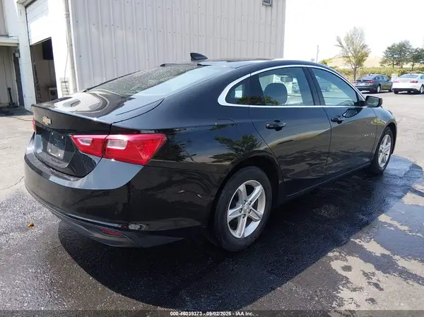 1G1ZC5ST6LF150501 — 2020 Chevrolet Malibu, фото 4 с аукциона IAAI 05.10.2026, Естественный износ
