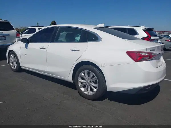 1G1ZD5ST1LF103793 — 2020 Chevrolet Malibu, фото 3 с аукциона IAAI, Передняя часть справа