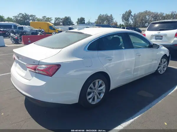 1G1ZD5ST1LF103793 — 2020 Chevrolet Malibu, фото 4 с аукциона IAAI, Передняя часть справа