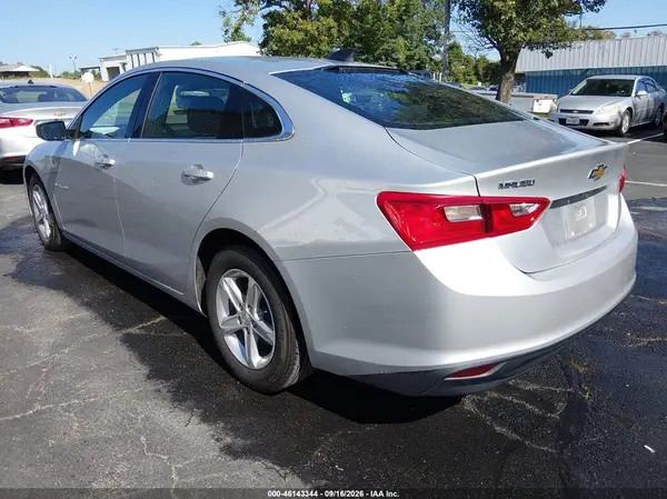 1G1ZC5ST0LF150333 — 2020 Chevrolet Malibu, фото 3 с аукциона IAAI 05.10.2026, Естественный износ
