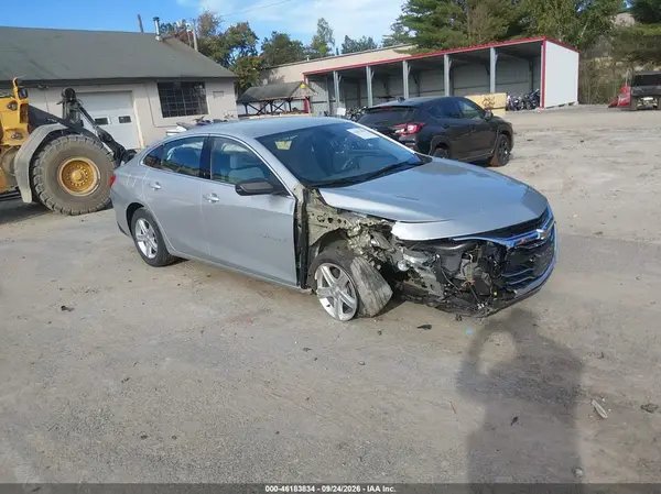 1G1ZB5ST3LF005435 — 2020 Chevrolet Malibu, Передняя часть (Front End), фото до ремонта