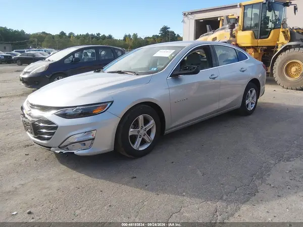1G1ZB5ST3LF005435 — 2020 Chevrolet Malibu, фото 2 с аукциона IAAI, Передняя часть