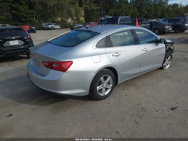 1G1ZB5ST3LF005435 — 2020 Chevrolet Malibu, фото 4 с аукциона IAAI, Передняя часть