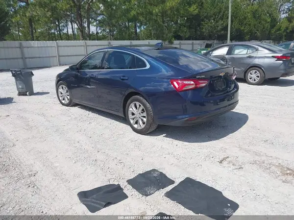 1G1ZD5STXMF011826 — 2021 Chevrolet Malibu, фото 3 с аукциона IAAI, Передняя часть справа