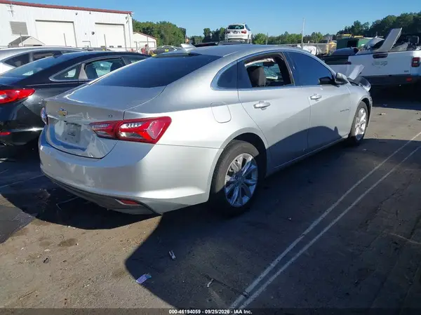 1G1ZD5ST4MF013345 — 2021 Chevrolet Malibu, фото 4 с аукциона IAAI, Передняя часть