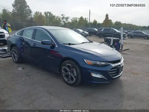1G1ZD5ST3MF086920 — 2021 Chevrolet Malibu, Справа сзади, фото до ремонта