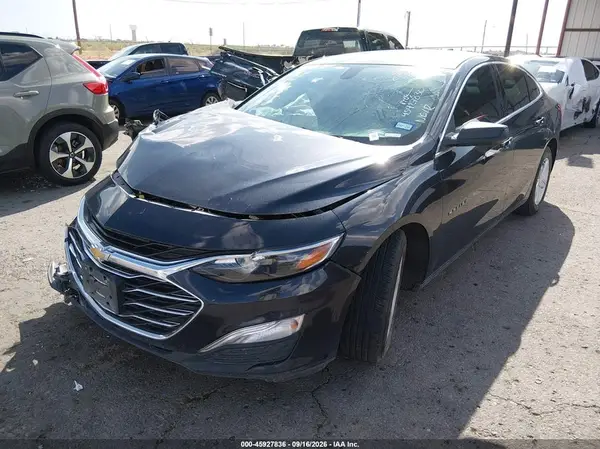1G1ZB5STXNF189338 — 2022 Chevrolet Malibu, фото 2 с аукциона IAAI 14.10.2026, Передняя часть
