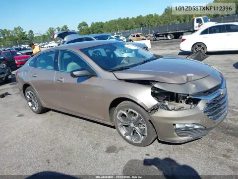 1G1ZD5STXNF112396 — 2022 Chevrolet Malibu, Передняя часть, фото до ремонта