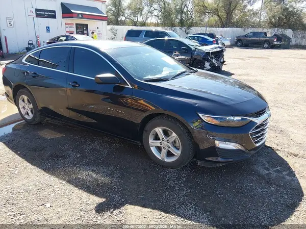 1G1ZB5ST5PF117014 — 2023 Chevrolet Malibu, Град (Hail), фото до ремонта