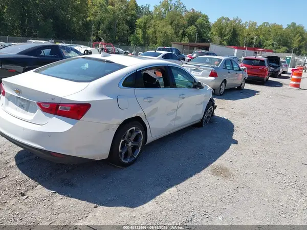 1G1ZD5ST9RF130863 — 2024 Chevrolet Malibu, фото 4 с аукциона IAAI 13.10.2026, Правый бок