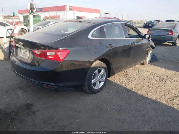 1G1ZD5ST4RF136215 — 2024 Chevrolet Malibu, фото 4 с аукциона IAAI, Передняя часть справа