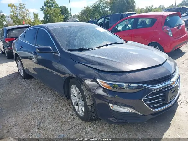 1G1ZD5ST0SF111219 — 2025 Chevrolet Malibu, Левый бок (Left Side), фото до ремонта