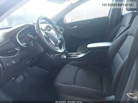 1G1ZD5ST5SF147181 — 2025 Chevrolet Malibu, Передняя часть, фото до ремонта