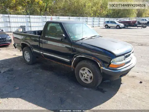 1GCDT14W8YK204526 — 2000 Chevrolet S-10 Pickup, Естественный износ, фото до ремонта