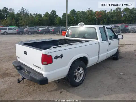 2003 Chevrolet S-10 VIN 1GCDT19X038179693 фото 4