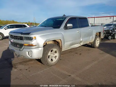 2018 Chevrolet Silverado 1500 2lt VIN 3GCUKREC8JG226240 фото 2