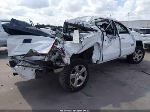 2018 Chevrolet Silverado 1500 2lt VIN 3GCUKREC9JG496044 фото 4