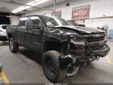 3GCUKREC0JG136466 — 2018 Chevrolet Silverado 1500 2LT, Передняя часть (Front End), фото до ремонта
