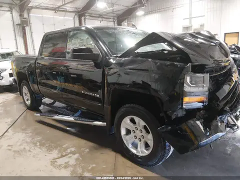 3GCUKREC6JG230982 — 2018 Chevrolet Silverado 1500 2LT, Повреждение двигателя (Engine Damage), фото до ремонта