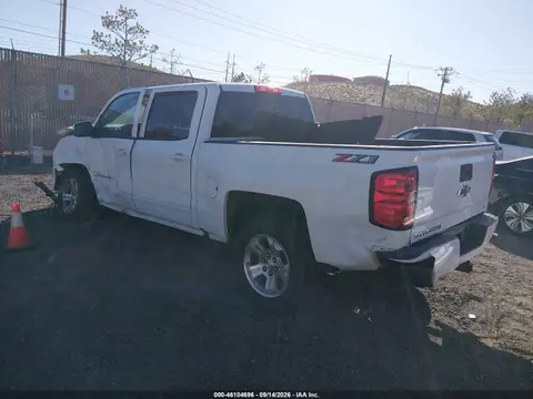 2018 Chevrolet Silverado 1500 2lt VIN 3GCUKRECXJG110568 фото 3