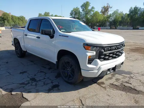 3GCPABEK1PG131719 — 2023 Chevrolet Silverado 1500 2WD Short Bed Custom, Repossession, фото до ремонта