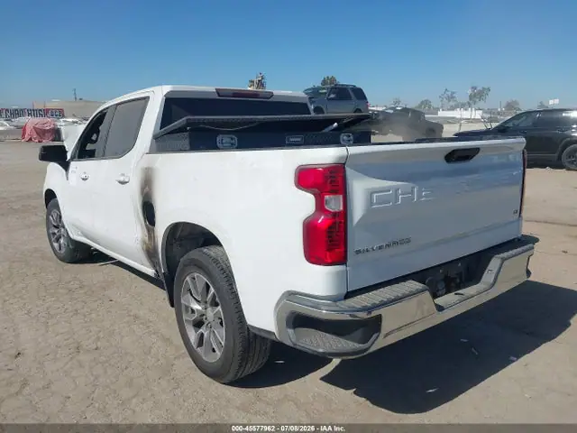 1GCPWCEDXLZ131737 — 2020 Chevrolet Silverado 1500 2WD Short Bed LT, фото 3 с аукциона IAAI 14.10.2026, Пожар двигателя