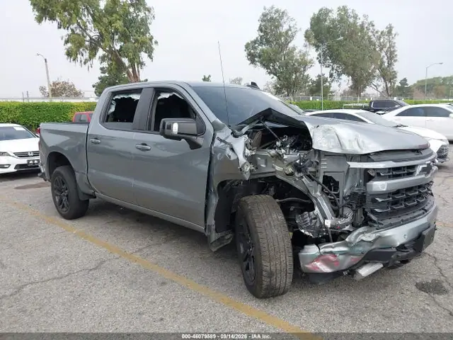 1GCPADED3SZ114863 — 2025 Chevrolet Silverado 1500 2WD Short Bed Rst, Передняя часть (Front End), фото до ремонта