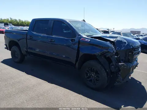 1GCPYFED8LZ292860 — 2020 Chevrolet Silverado 1500 4WD Short Bed LT Trail Boss, Передняя часть (Front End), фото до ремонта