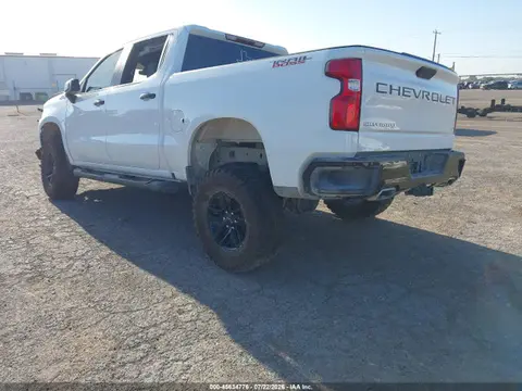 2020 Chevrolet Silverado 1500 4wd Short Bed Lt Trail Boss VIN 1GCPYFED0LZ203234 фото 3