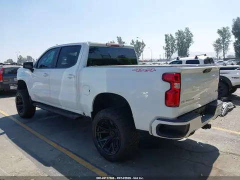 2022 Chevrolet Silverado 1500 4wd Short Bed Rst VIN 3GCUDEEDXNG615155 фото 3