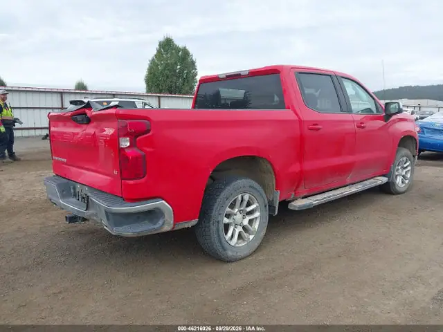 1GCUDDED0NZ568678 — 2022 Chevrolet Silverado 1500 4WD Standard Bed LT, фото 4 с аукциона IAAI 13.10.2026, Передняя и задняя части