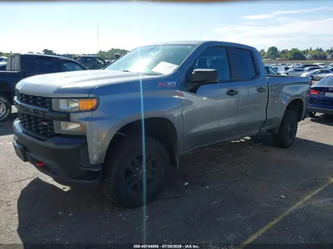 2019 Chevrolet Silverado 1500 Custom Trail Boss VIN 1GCRYCEF6KZ390244 фото 2