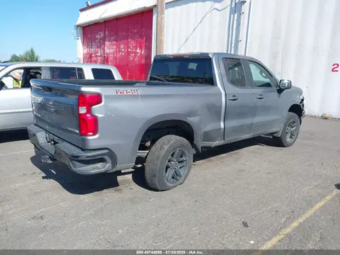2019 Chevrolet Silverado 1500 Custom Trail Boss VIN 1GCRYCEF6KZ390244 фото 4