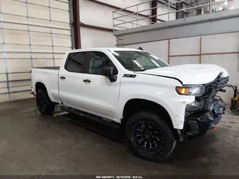 2019 Chevrolet Silverado 1500 Custom Trail Boss VIN 3GCPYCEF2KG264972 фото 1
