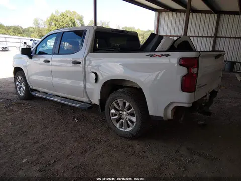 2019 Chevrolet Silverado 1500 Custom VIN 1GCPYBEH9KZ337864 фото 3