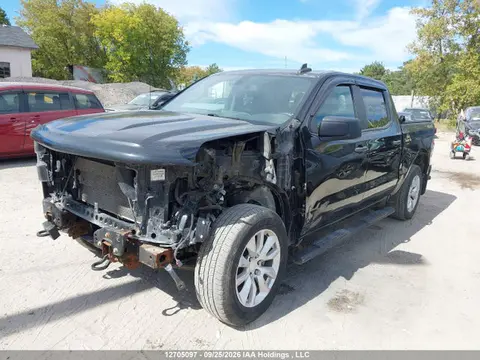 2021 Chevrolet Silverado 1500 Custom VIN 1GCUYBEF5MZ381123 фото 2