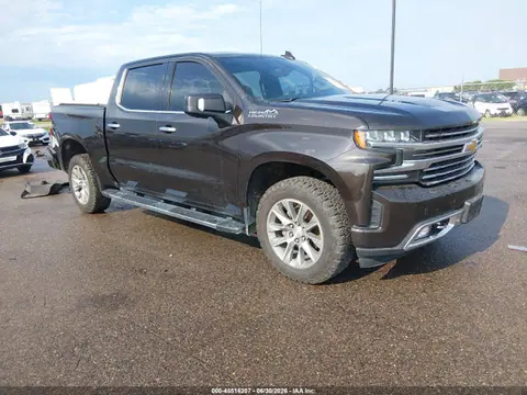3GCUYHEL1KG126491 — 2019 Chevrolet Silverado 1500 High Country, Задняя часть (Rear), фото до ремонта