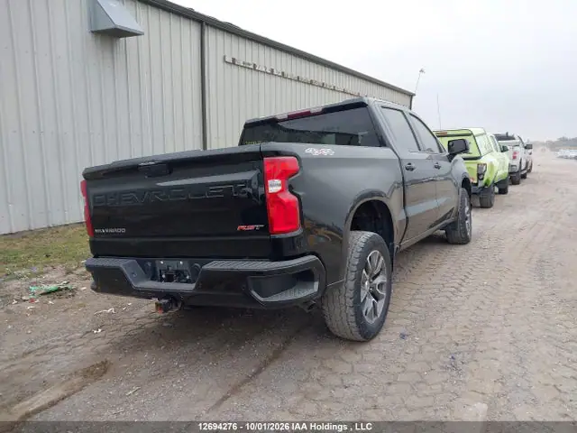 3GCUYEET9NG206060 — 2022 Chevrolet Silverado 1500 Ltd Rst, фото 4 с аукциона IAAI 14.10.2026, Левый бок