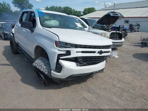 3GCUYEED0KG299877 — 2019 Chevrolet Silverado 1500 Rst, Left & Right Side, фото до ремонта