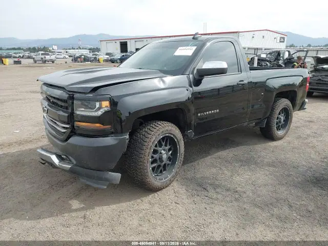 1GCNCNEH5HZ329549 — 2017 Chevrolet Silverado 1500 Wt, фото 2 с аукциона IAAI 13.10.2026, Передняя часть