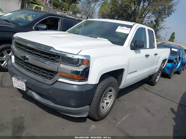 1GCRCNEC0HZ175872 — 2017 Chevrolet Silverado 1500 Wt, фото 2 с аукциона IAAI 30.09.2026, Правый бок