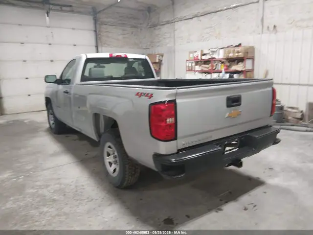 1GCNKNEH4JZ321953 — 2018 Chevrolet Silverado 1500 Wt, фото 3 с аукциона IAAI 13.10.2026, Естественный износ