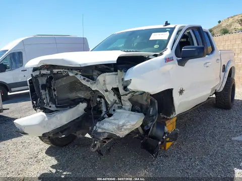 2020 Chevrolet Silverado 1500 VIN 3GCUYEELXLG303104 фото 2