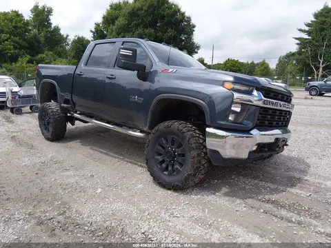 1GC4YNEY4LF318792 — 2020 Chevrolet Silverado 2500HD 4WD Standard Bed LT, Передняя часть слева (Left Front), фото до ремонта