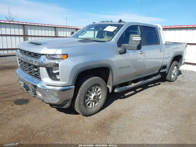 1GC4YNE78LF311271 — 2020 Chevrolet Silverado 2500HD 4WD Standard Bed LT, фото 2 с аукциона IAAI 13.10.2026, Левый и правый бока